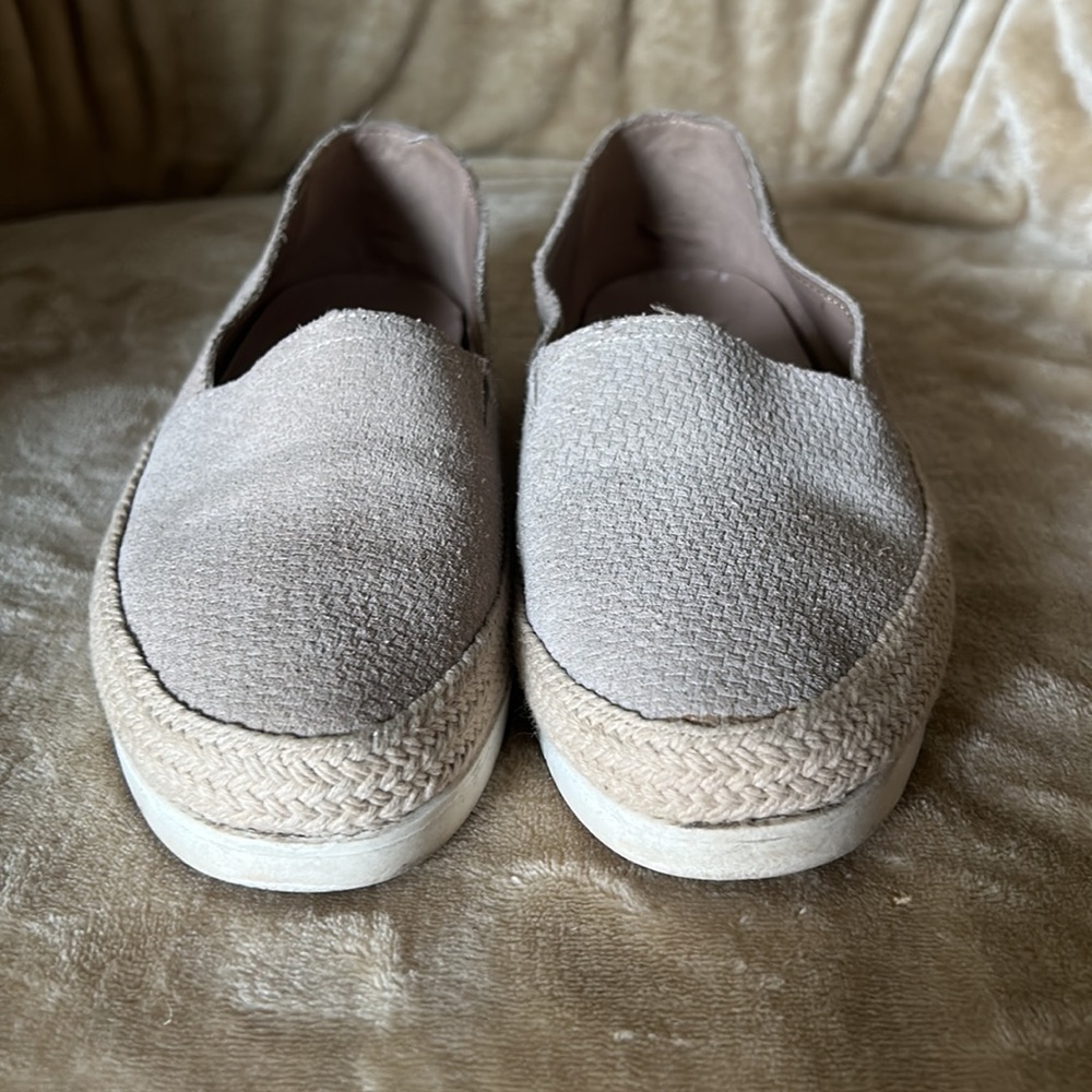 Slip-On Espadrille Sneakers in Light Beige - Picture 2 of 8